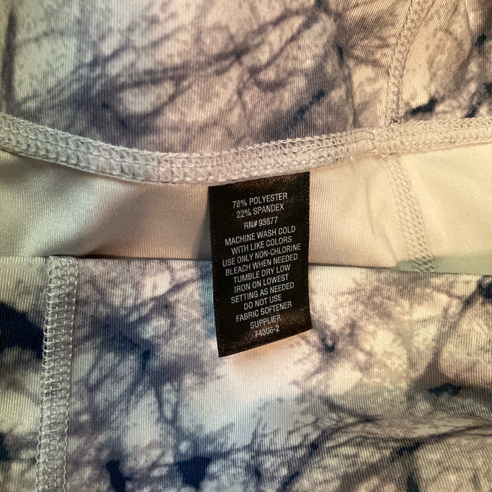 Tie-Dye Patterned ankle Leggings - Picture 6 of 7